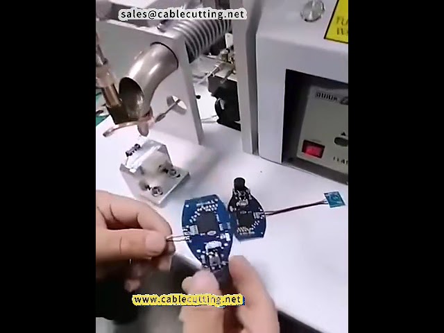 全自動USB Type-C線材焊接機｜高效精密工廠自動化設備