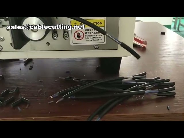 高效電源線裁切剝線機 | 自動化線材加工設備