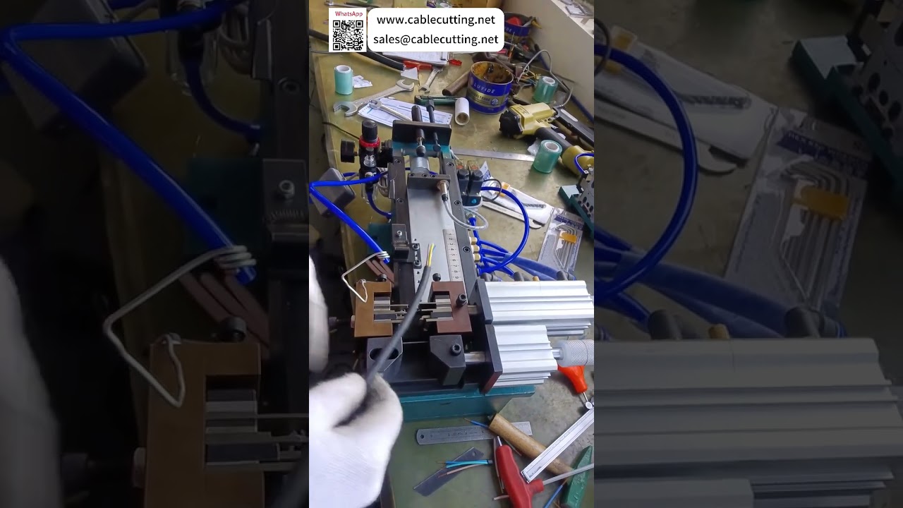 多功能單刀電線剝皮機（短版）：同步剝除外護套與內芯線