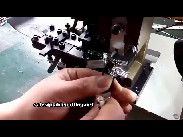 旗形端子壓接機 | 高效能電線端子壓接設備