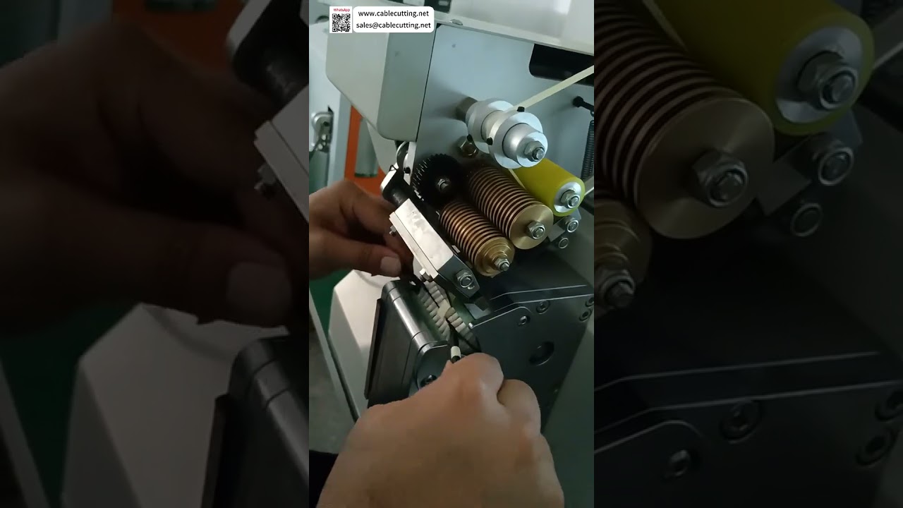 電動點膠纏繞機｜遮蔽膠帶與多種黏合材料皆適用 - 短版