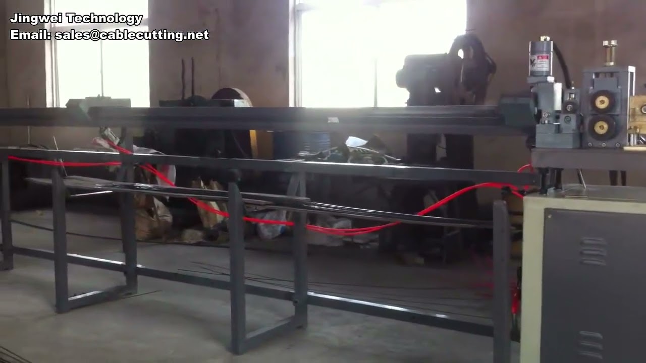 客製化伺服液壓四站式鋼帶自動成型機｜金屬成型設備專家