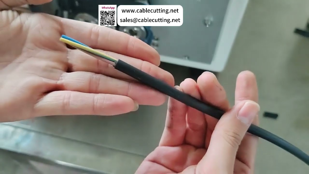 內外層電纜裁切剝皮機 — 前段 330mm、後段 35mm 外被剝皮